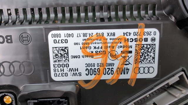 4M0920890C Панель приборов купить Харьков