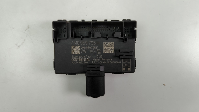 Блок комфорта задней двери 4M0959795H VAG