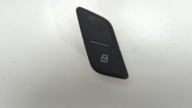 Кнопка центрального замка 4M0962108C5PR VAG