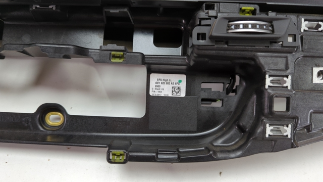 4M1820902AS6PS VAG купить в Украина