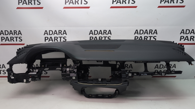 Передняя панель 4M1857001AB24A VAG