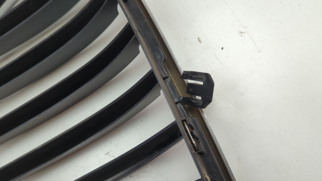 51117295297 Решетка радиатора левая купить Запорожье