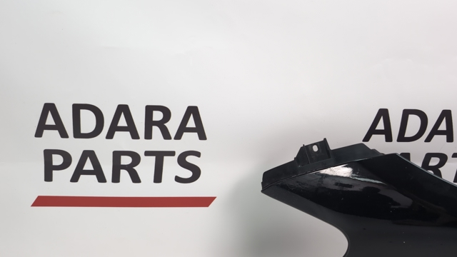 Правое крепление переднего бампера 51117385348 BMW