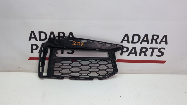 Решетка переднего бампера, правая 51118064964 BMW