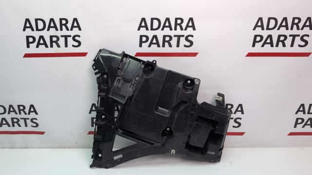 Направляющая заднего бампера, левая 51127400667 BMW
