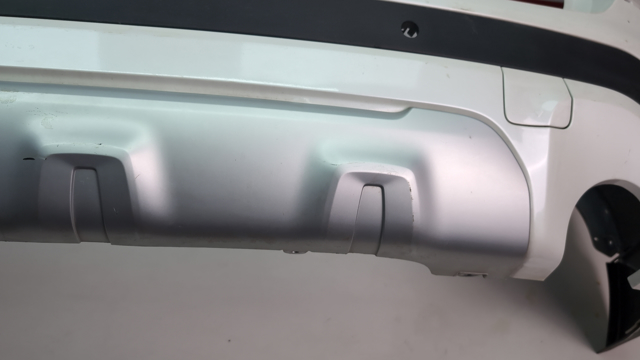 BMW 51127400678 Накладка бампера заднего центральная в наличии Кривой Рог