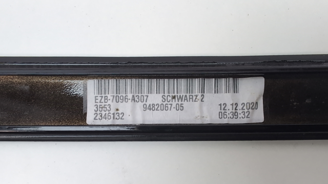 BMW 51137224103 Молдинг крыши левый в наличии Черкассы
