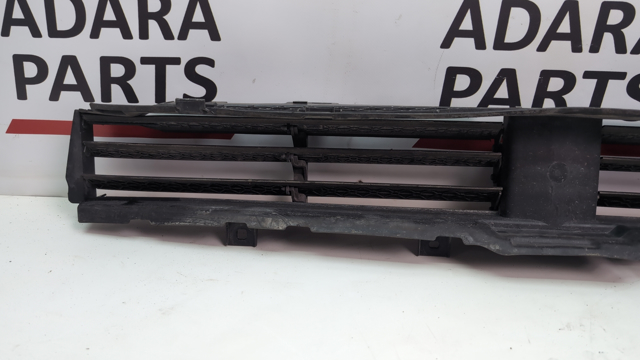 BMW 51137497285 Диффузор радиатора охлаждения нижний в наличии Черкассы