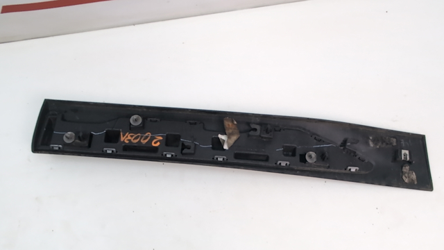51138499211 BMW Молдинг двери задней левой нижний купить в Павлоград