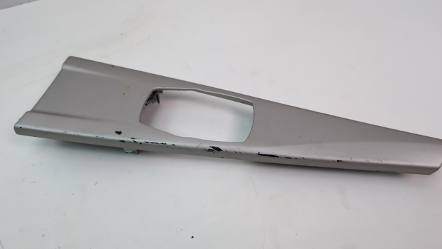 51169218919 BMW Накладка декоративная центральной консоли купить в Ирпень