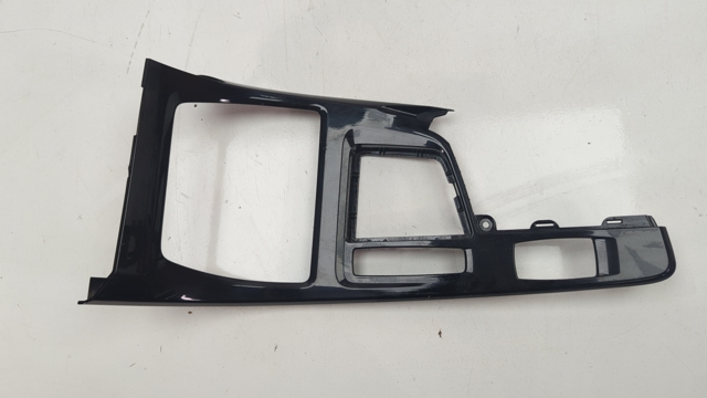 51169292547 BMW Накладка декоративная центральной консоли купить в Одесса