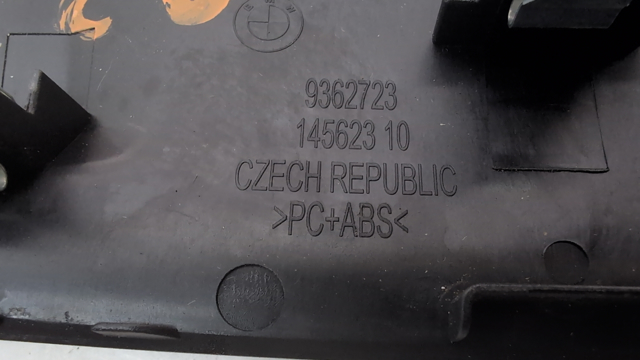 BMW 51169362723 Крышка подлокотника в наличии Кривой Рог