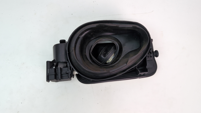 BMW 51177238100 Корпус заливной горловины топливного бака в наличии Ирпень