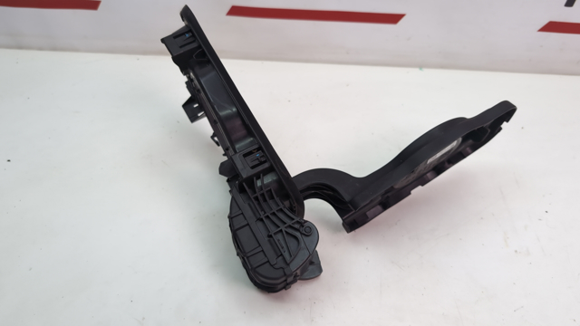 Заливная горловина топливного бака 51177387935 BMW