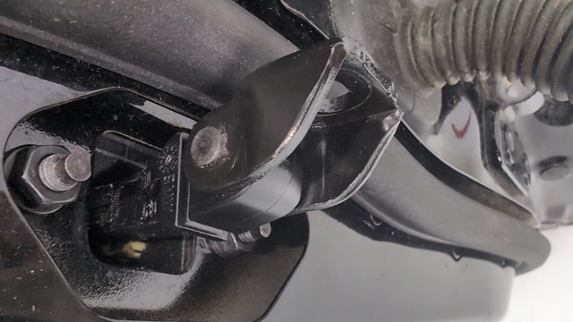 BMW 51227341033 Ограничитель задней двери в наличии Николаев