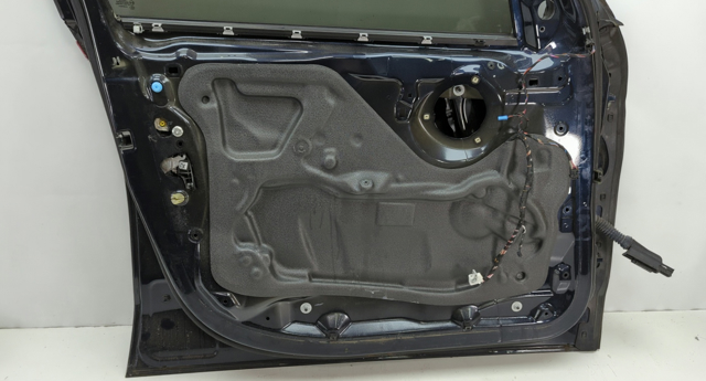 Стеклоподъемник передней двери 51337286483 BMW