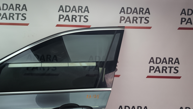 Накладка передней двери, левой, вертикальная 51337349651 BMW