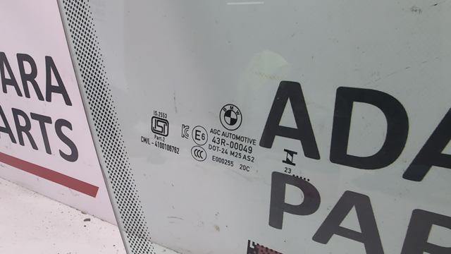 51337474356 BMW Стекло двери передней правой купить в Черновцы