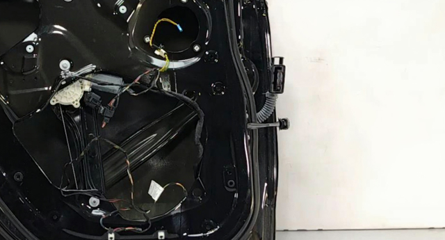 Механизм стеклоподъемника двери задней, левой 51357291951 BMW