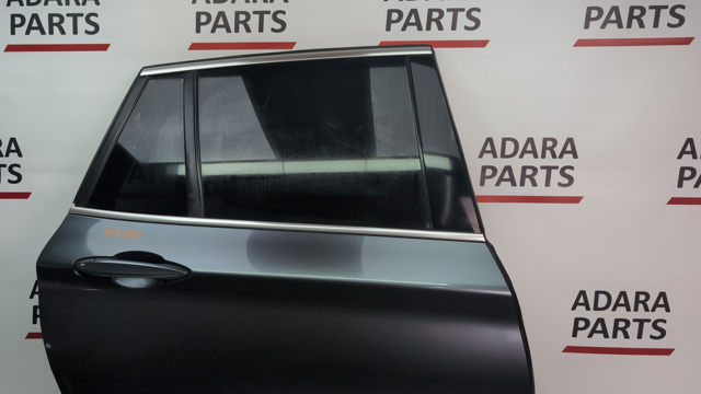Стекло задней правой двери 51357388870 BMW