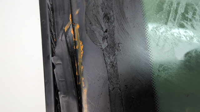 51368249936 BMW Стекло кузова (багажного отсека) правое купить в Ровно
