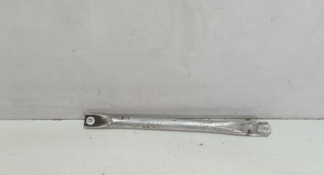 Распорка передних стоек подвески левая 51717180315 BMW