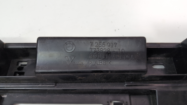 Опора порога (крепление) 51777256917 BMW