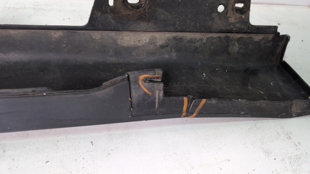 51777374614 BMW Накладка (молдинг) порога наружная правая купить в Житомир