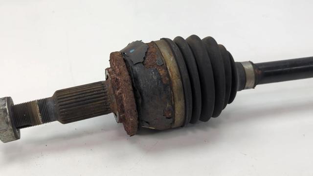 Полуось задняя, левая 52123656AB CHRYSLER