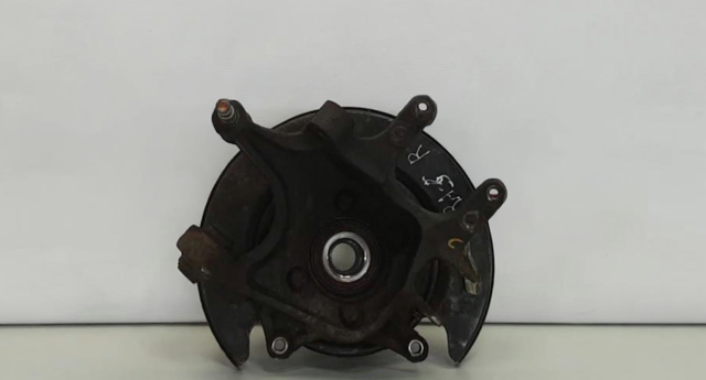 Цапфа поворотная правая 527202W100 HYUNDAI