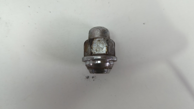 529503Y000 HYUNDAI Гайка колесная купить в Харьков