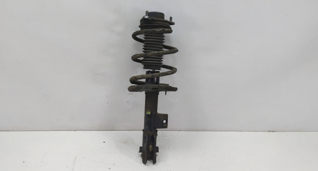 Амортизатор подвески передний правый 546614R130 HYUNDAI