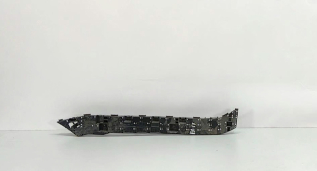 Кронштейн бампера заднего, внешний левый 57707SG090 SUBARU