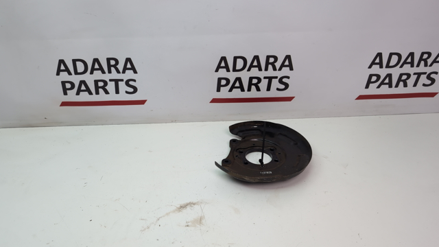 Защита тормозного диска заднего, правая 58390F2100 HYUNDAI