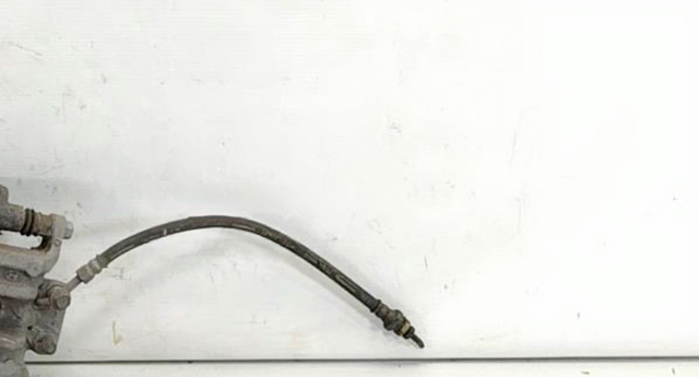 Шланг тормозной задний правый 587382W000 HYUNDAI