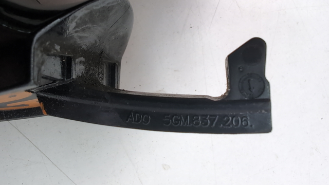 VAG 5GM837206GRU Ручка двери правой наружная передняя/задняя в наличии Тернополь