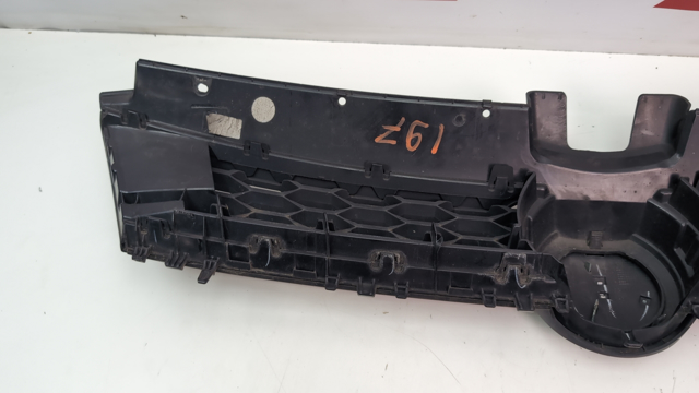 Решетка радиатора 5GM853651HBTU VAG