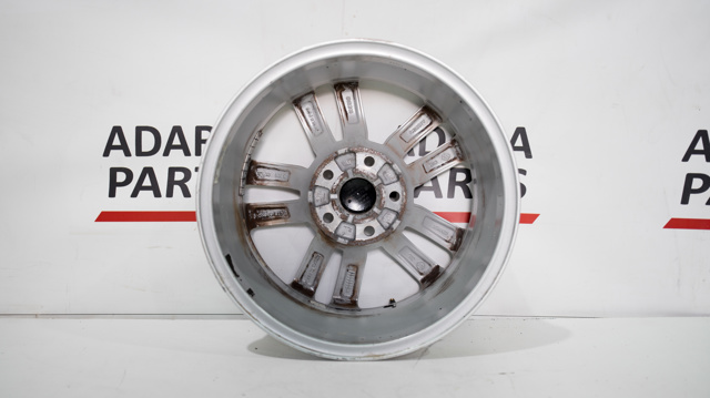 VAG 5N0601025R8Z8 Диски колесные литые (легкосплавные, титановые) в наличии Сумы