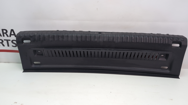 VAG 5N086345982V Облицовка задней панели багажника в наличии Ужгород