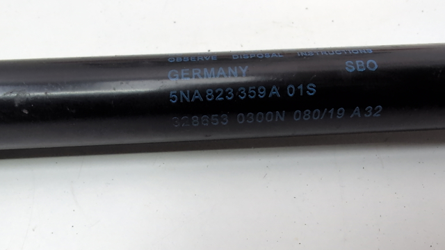 Амортизатор капота газовый 5NA823359A VAG