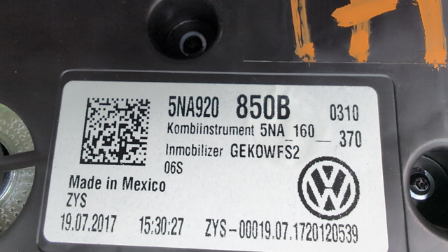 VAG 5NA920850B Приборная доска (щиток приборов) в наличии Тернополь
