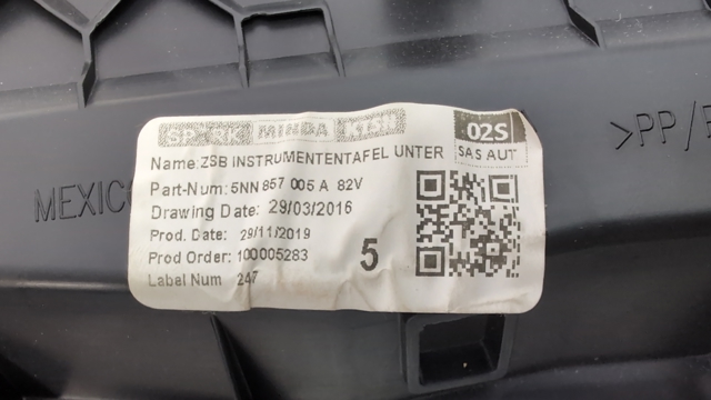 VAG 5NN857005A82V Панель салона передняя "торпедо" в наличии Ровно