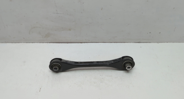 Поперечная тяга задней подвески 5Q0501529G VAG