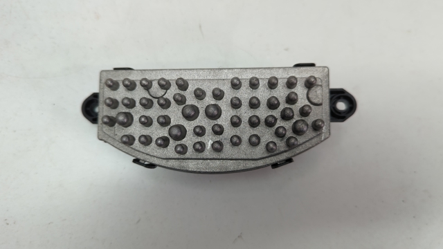 5WA907521 VAG Резистор печки купить в Черкассы
