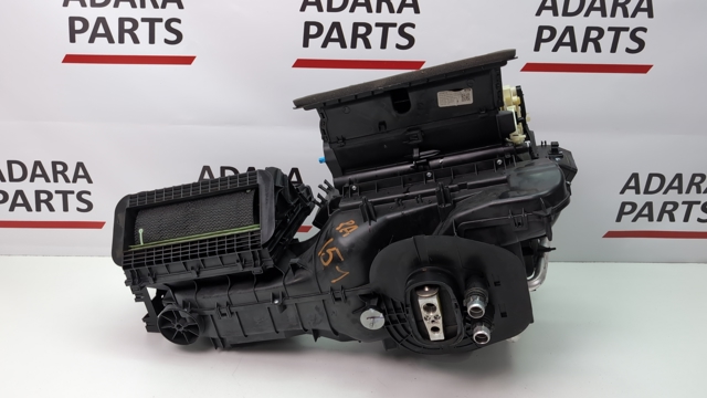 Радиатор испарителя кондиционера 5WB816103A VAG