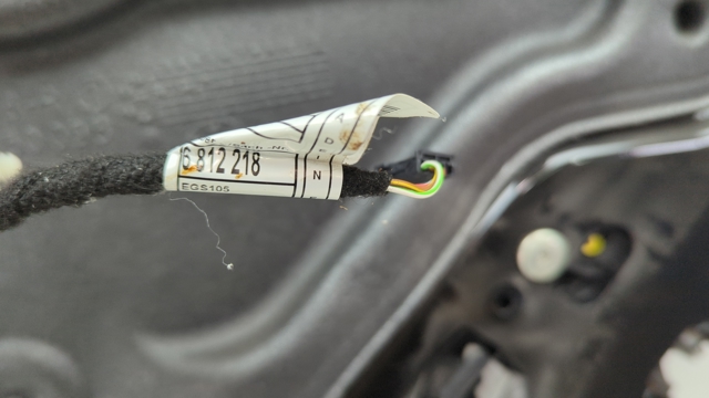 BMW 61126812218 Жгут проводов задней двери в наличии Харьков