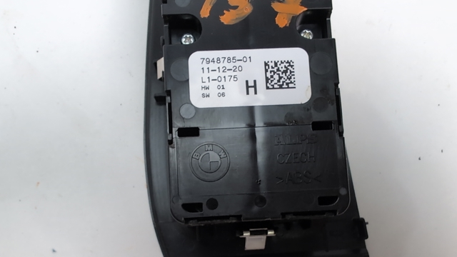 61317948785 BMW Кнопочный блок управления стеклоподъемником передний левый купить в Винница