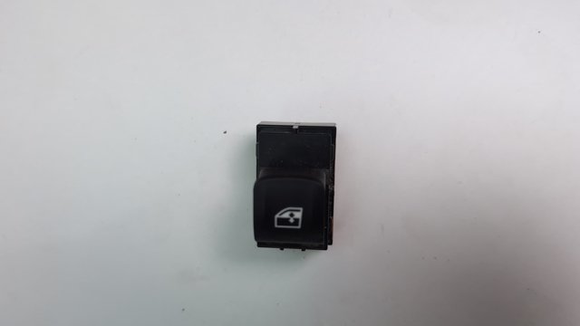 Кнопка подъемника задних стёкол 61317950756 BMW