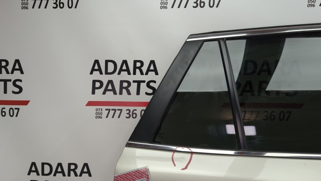 Уголок задней правой двери 62012AN32A SUBARU