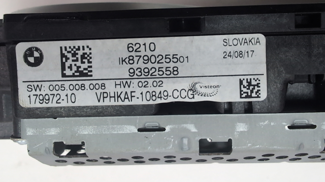 Приборная доска 62105A43F77 BMW